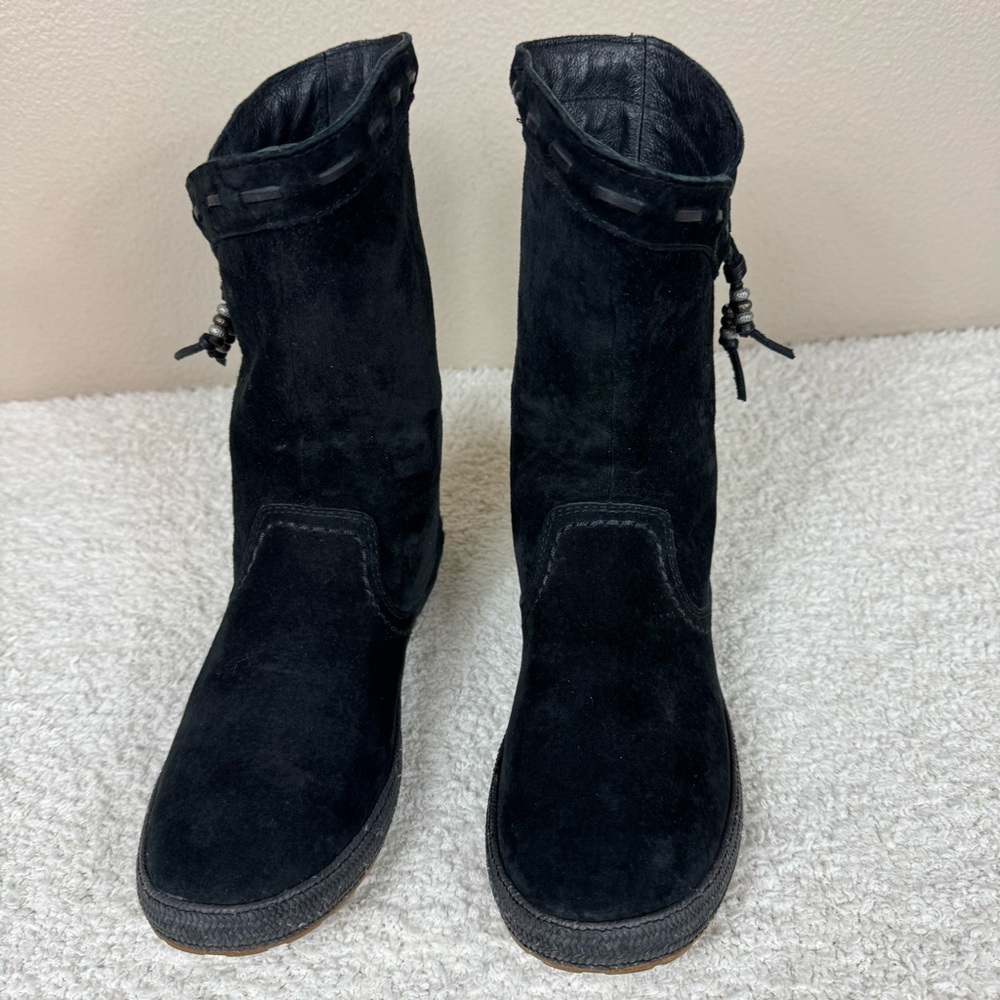 Ugg Laurin Mid Calf Suede Moccasin Boots Grounding Black Leather Suede - Picture 13 of 15